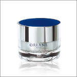 クレームエクラ ナイト