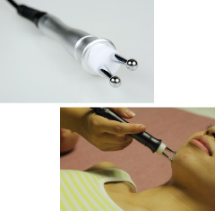 トーニングのローブと施術